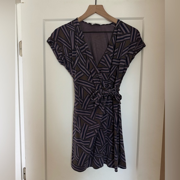 Diane von furstenberg wrap dress
